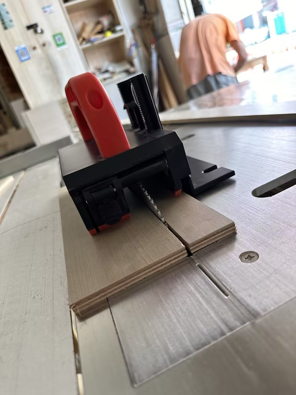 Bloque de empuje ajustable par - Woodworking Bandsaw reseña y precio